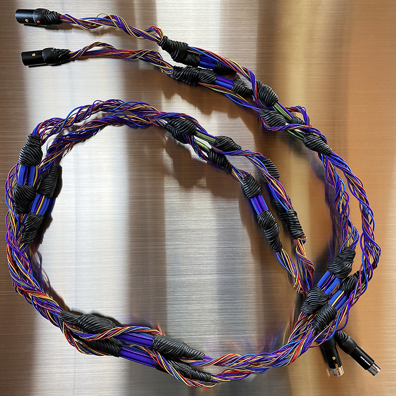 ELPISPANDORA photograph of PHOENIX XLR interconnect