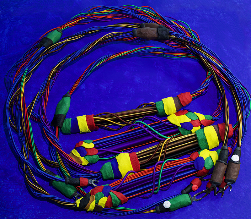 Pierrot and Arlequin speaker cable